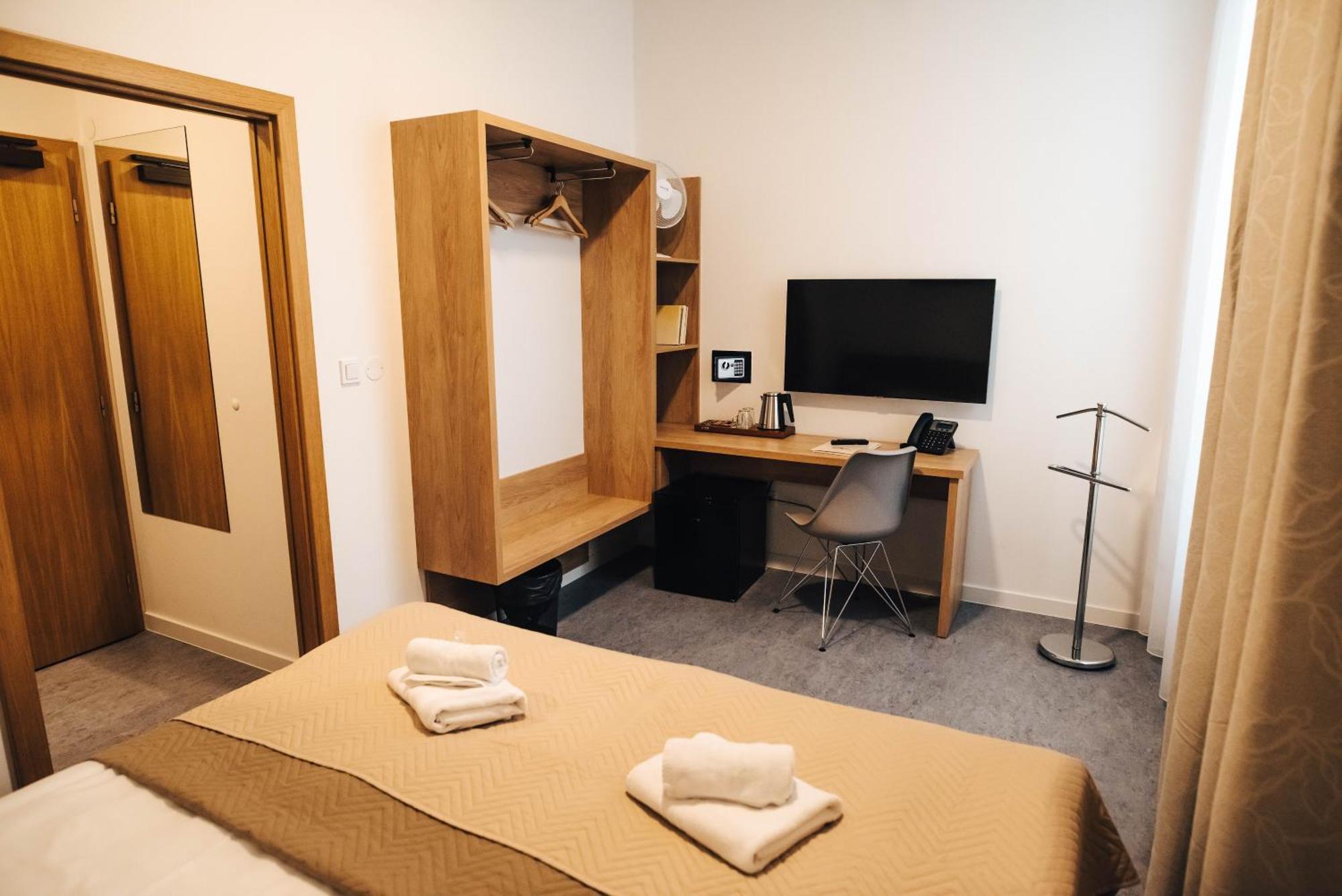 Hotel Forea Lanškroun Exteriör bild